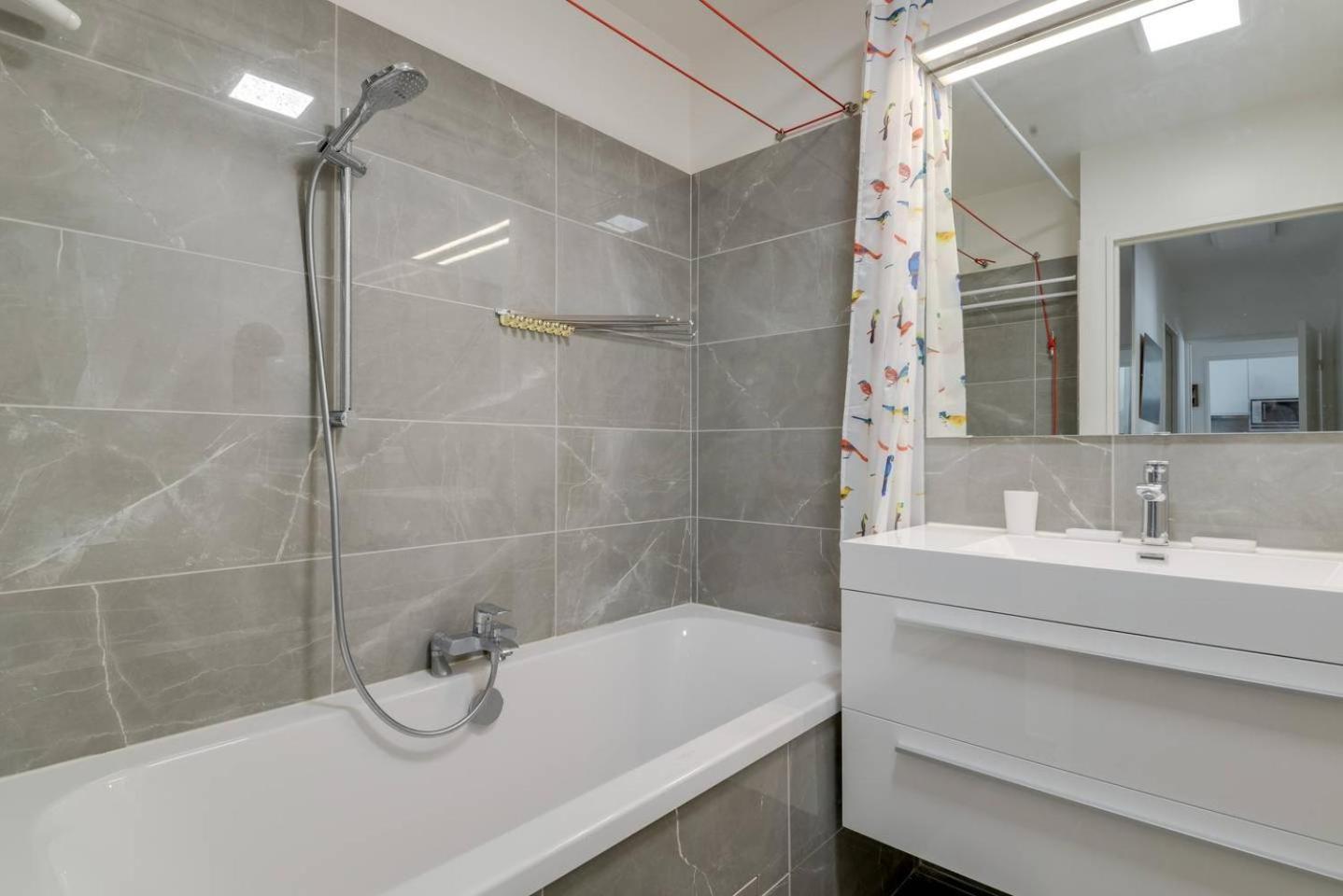 Guestready - Chic And Luminous Apartment In Bastille Париж Экстерьер фото